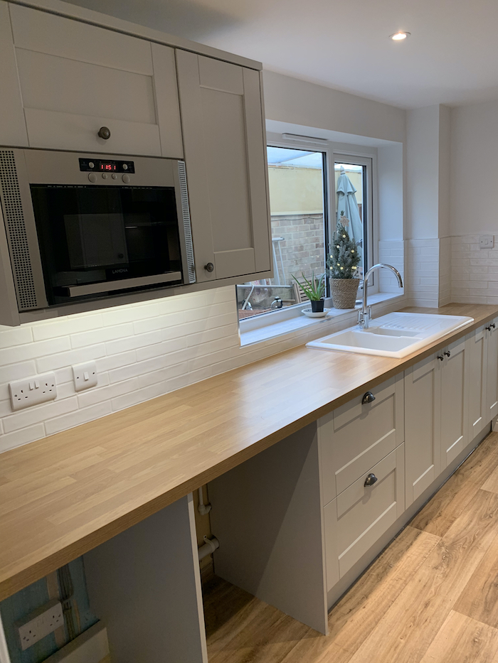 builders-in-oxford-kitchen-floor-and-wall-renovation-02